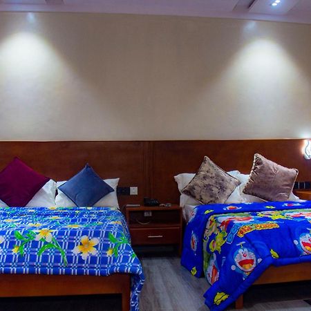 Hotel L'Apero كوتونو المظهر الخارجي الصورة