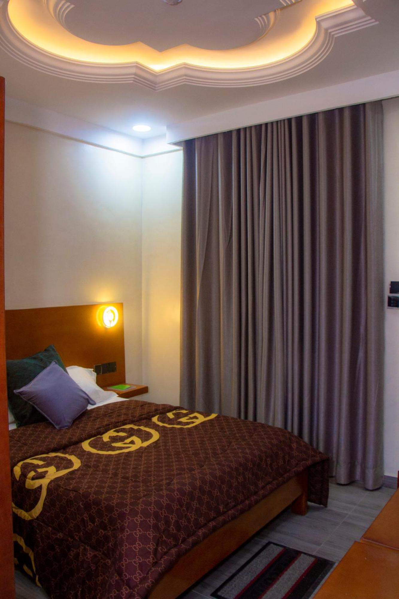 Hotel L'Apero كوتونو المظهر الخارجي الصورة
